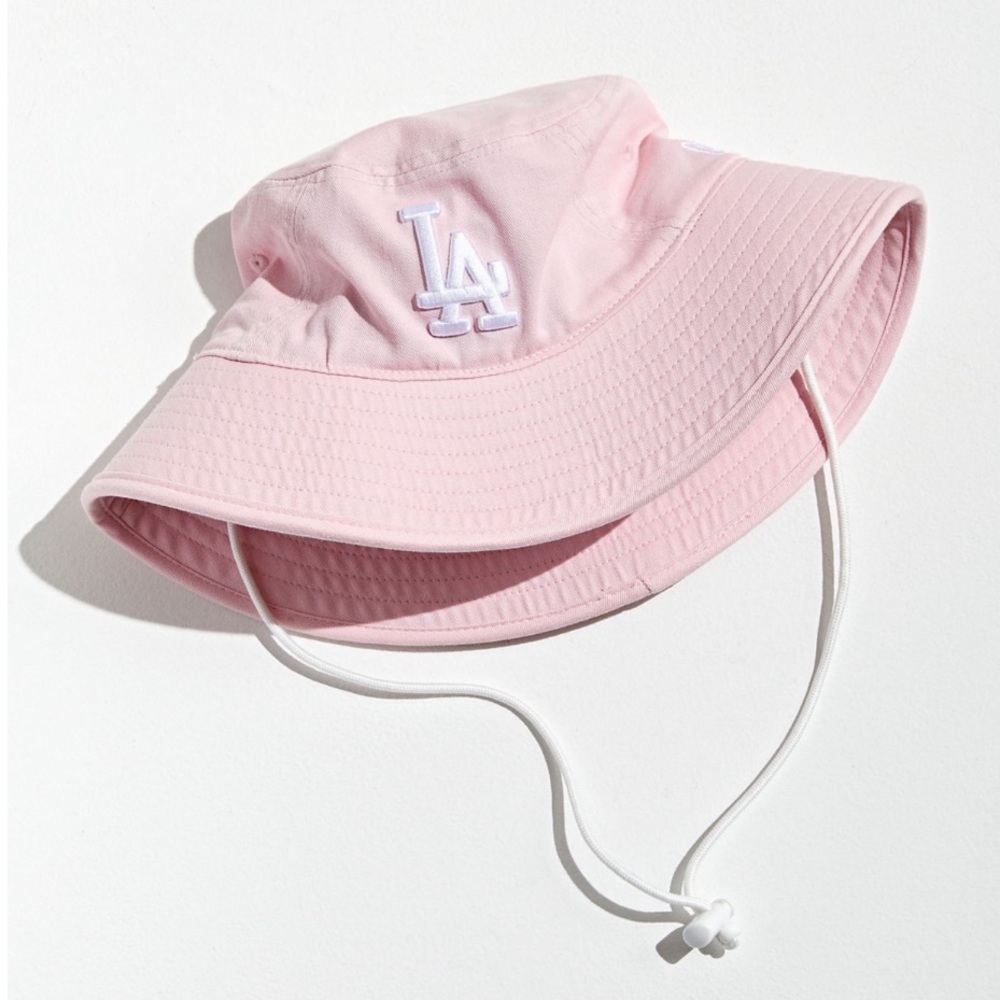 New era LA Bonnie bucket hat